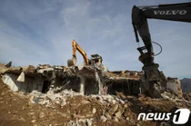 우리 군 GP 복원 1단계 마무리…'우리가 제네시스라면 북은 포니'