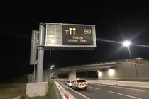 영국, 도로에 차세대 디지털 표지판 설치