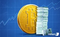 '상장 뒷돈' 수억 챙긴 코인거래소 전 직원들...원심 그대로 징역형