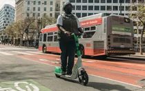 “전동 스쿠터 금지냐 허용이냐”…파리의 선택에 전 세계가 주목