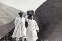 '백의민족' 옛말..한국인 선호색상 2위 검정색..1위는?