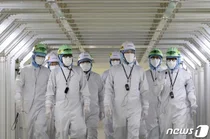 이재용 회장, 현장경영…아산 삼성디스플레이 사업장 방문