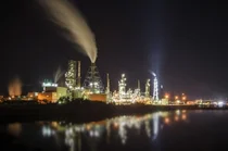 일본 탄소 배출량 8년만에 증가...이유는?