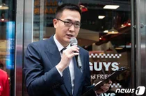 한화그룹 3남 김동선, (주)한화 부사장 선임