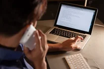 보이스피싱에 당했다? 점포서도 전화로도 일괄지급정지 신청한다