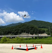 교촌, 치킨이 날아온다