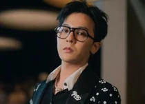 마약 스캔들에 시퍼렇게 질린 4대 엔터 기획사..하이브 10%↓