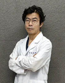 척골충돌증후군, 수술 치료가 필요한 경우는