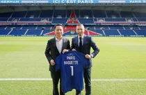 '허영인 회장의 집념' 佛 파리바게뜨, ‘파리 생제르맹’과 파트너십 체결