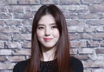 한소희 엄마 불법 도박장 12곳 개설 혐의로 구속