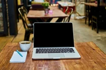 은퇴한 60대 부자개미, 미국 주식 거래로 하루 소일한다