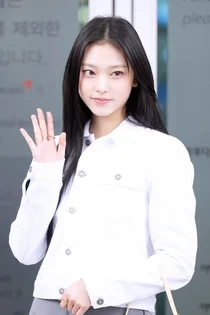 [포토] 뉴진스 해린, 청순미로 인천공항 사로잡았다.