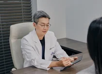 눈가, 이마 주름 고민 한 번에 해결하는 상안부 리프팅 종류는