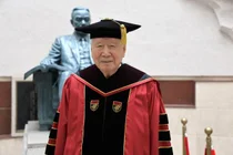 이중근 부영 회장, 83세에 고려대 법학 박사학위 취득