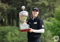 한화큐셀골프단 이정민, 생애 첫 메이저 타이틀 획득하며 팀 50승 달성