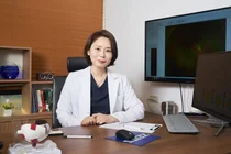 방치하면 시력 저하까지…안구건조증, 원인에 따른 치료가 관건 