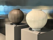 현대건설, 디에이치 힐링 오브제 달항아리 제작...도예가 전상근 협업