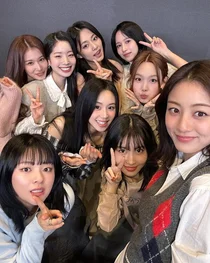 블랙핑크 vs 트와이스, 6월4주차 3세대 여자 아이돌 트렌드 비교