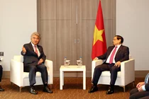 정원주 대우건설 회장, 팜 민 찐 베트남 총리와 협력방안 논의