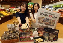 보양식 절반 가격...이마트 초복맞이 보양식 대전 