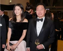 최태원 SK 회장 티앤씨재단에 11억 추가기부..작년10월이후 9개월만