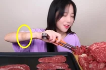 쯔양 영상에 담긴 전 남친 폭행의 증거...팔에 멍 투성이