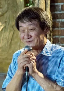 '아침이슬' 김민기 별세…70·80 청년문화 정신적 지주