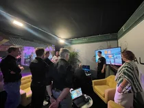 롯데 메타버스 '칼리버스', 해외 시장 공략 박차