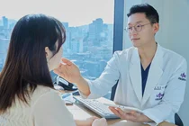 콤플렉스로 자리잡은 이중턱, 어떤 시술 선택할까?