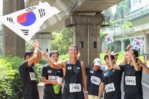 가수 션, 폭염속 81.5km 마라톤 완주...기부금 13억원 모금
