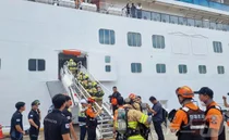 3천여명 승선한 제주 크루즈선에 '화재'…3명 경상
