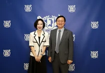 롯데장학재단 장혜선 이사장, 신격호 희망장학금 전달