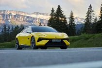 럭서리 전기車 '에메야' 15분이면 충전'끝'..내달7일 런칭