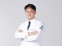 고령화 시대 증가하는 척추 통증, 척추관 협착증 의심해야