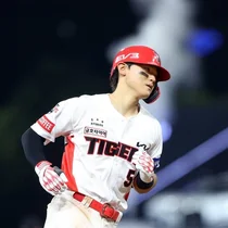 실시간 투표! 최고의 야구 스타, 김도영 선두…최정 뒤이어