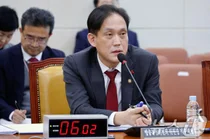 '헌법재판관 임명 반발' 김태규 방통위원장 대행 사직서