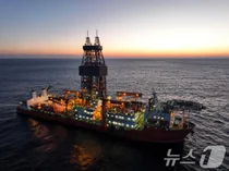 석유공사, 대왕고래 수천억 세금 낭비에도 성과급 잔치…김동섭 사장 거취 논란