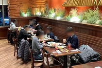 다이닝브랜즈그룹, '아름다운 식탁'으로 영케어러 가정 지원