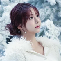 피프티피프티 하나, KPOP 여자 가수 1위 차지…카리나 한 계단 하락