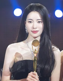 임지연, 팬심으로 1위 수성! 김혜윤·김지원의 도전은 계속
