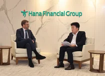 함영주 하나금융 회장, 베인캐피탈 최고경영진 접견..“韓펀더멘털 굳건”