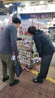 엘엑스맥스, 맥세이프 그립 톡디스크 가품 형사고소·판매금지가처분 조치