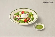 매드포갈릭 샐러드 메뉴 1위는?