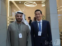 요즘 부쩍 잘 생겨보이는 김동관 한화 부회장