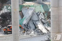 내년 개통예정인데 붕괴...현대엔지어링 시공 서울세종고속도로 공정률 60%