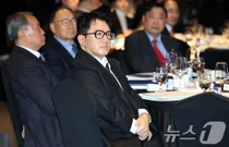 경찰, '사기적 부정거래 의혹' 방시혁 15일 소환 조사..포토라인 서나