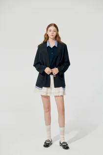 메르시앤에스, 프렌치 감성 2025 S/S 컬렉션 공개