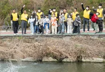 HDC현대산업개발, 노원구 주민과 한강 지천 지킴이 릴레이 봉사활동 진행