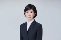 삼양식품 김정수 부회장, 작년 연봉 18.7억…임원 10명 보다 많아!