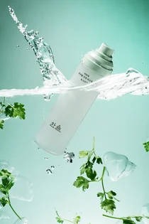 한율, '어린쑥 트러블 진정 미스트' 출시